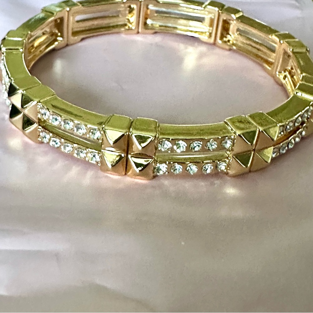 Bomb Party Gold Stretch Bracelet With Cubic Zirconia NWOT